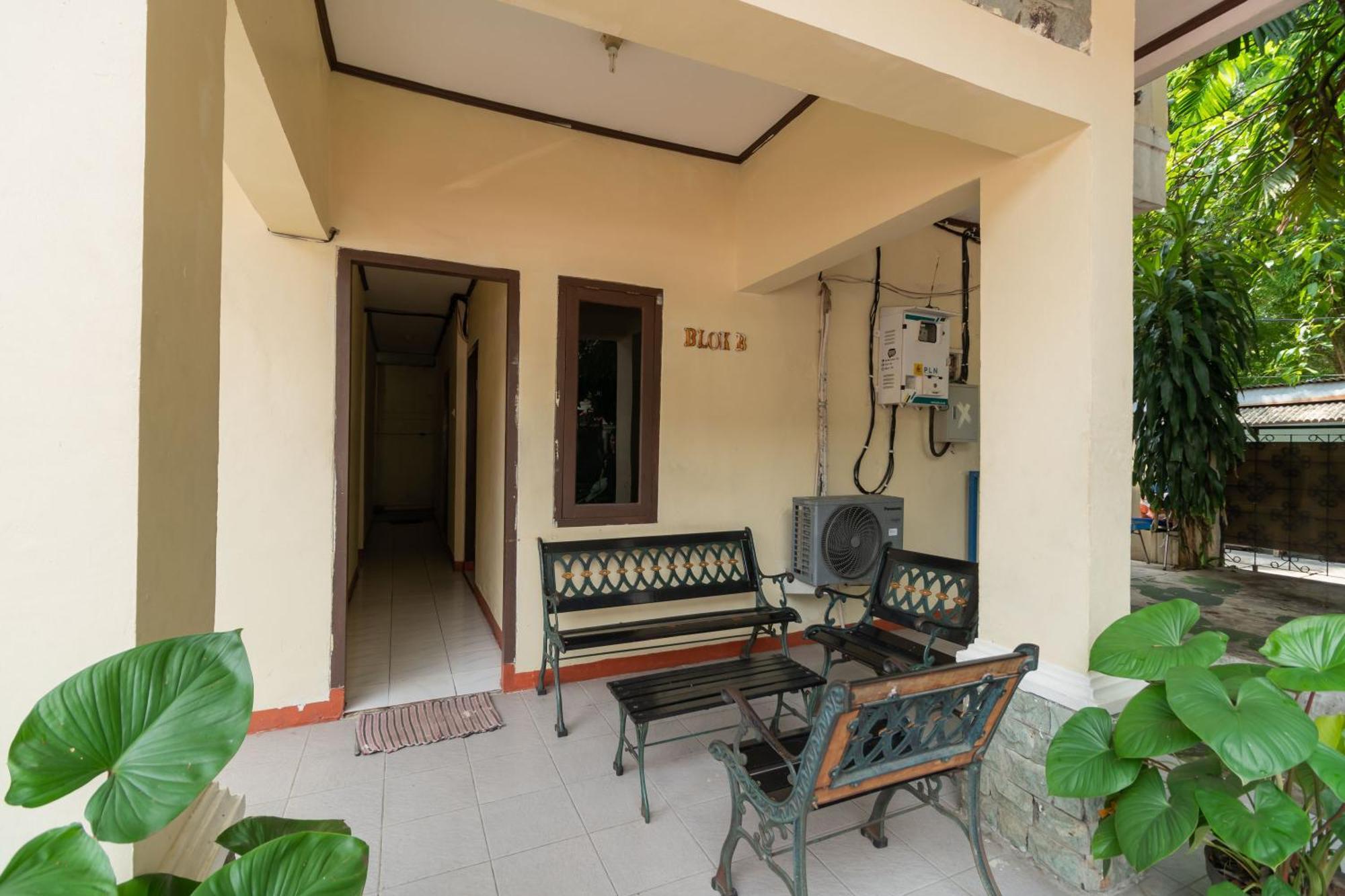 Reddoorz Near Pondok Indah Water Park Τζακάρτα Εξωτερικό φωτογραφία